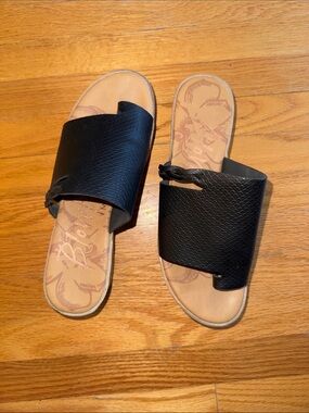 Blowfish Black Platform Slide Sandals